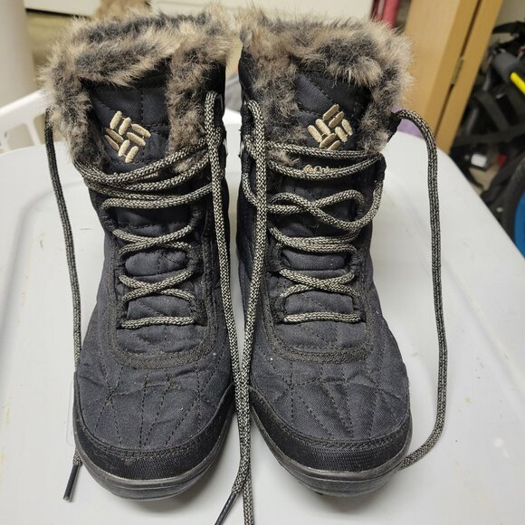 Columbia Minx Shorty IV Snow Boot - Women's - Picture 1 of 4